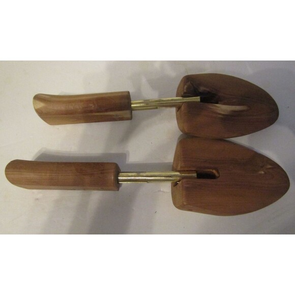 Vintage Mens Wooden Shoe Trees Forms Bostonian 2 Pair Stretchers Horn M - Picture 6 of 6